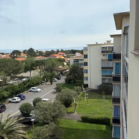 Apartmán F2 A Deux Pas De La Avec Parking Prive